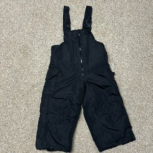 Black Snowpants 2T